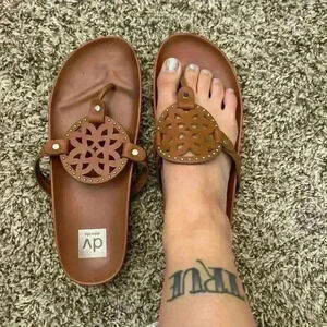 Dolce vita slides sandals shoes